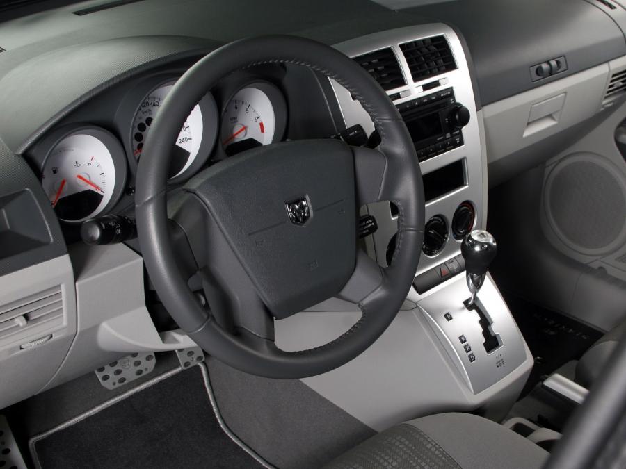  Dodge Caliber by Startech 2006 года  (фото 14 из 16)